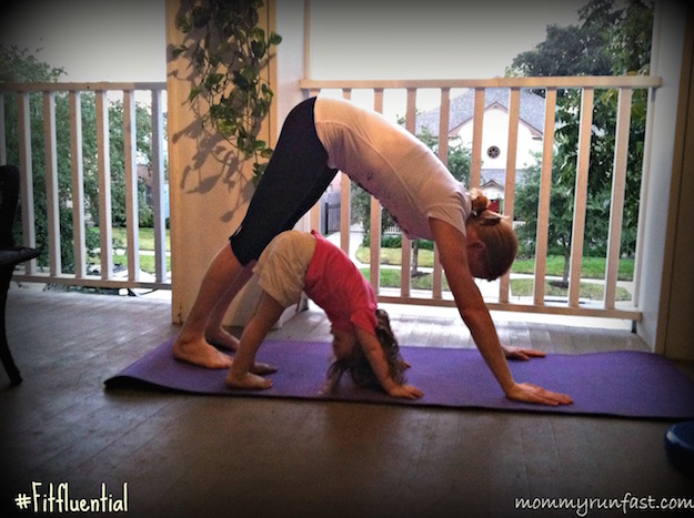 fitfluential-mother-daughter-yoga