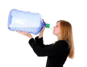 как ты можешь пить столько воды