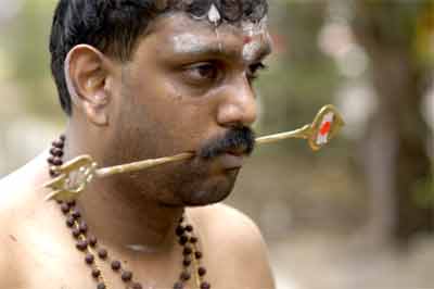 39304035_Thaipusam1