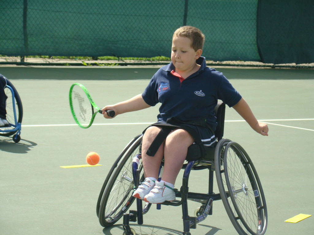 Wheelchair-Tennis-young-lad