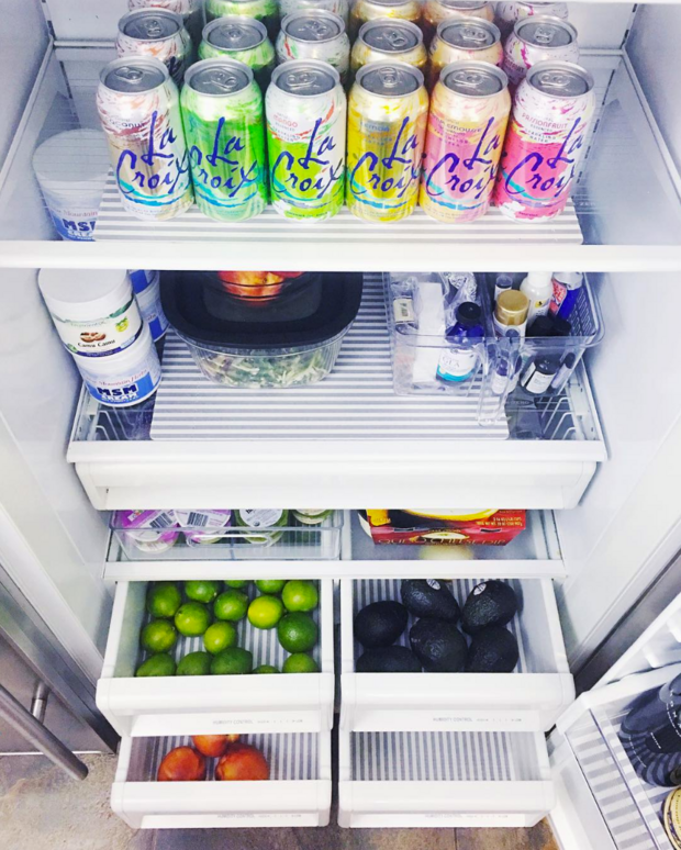 фото: содержимое холодильника