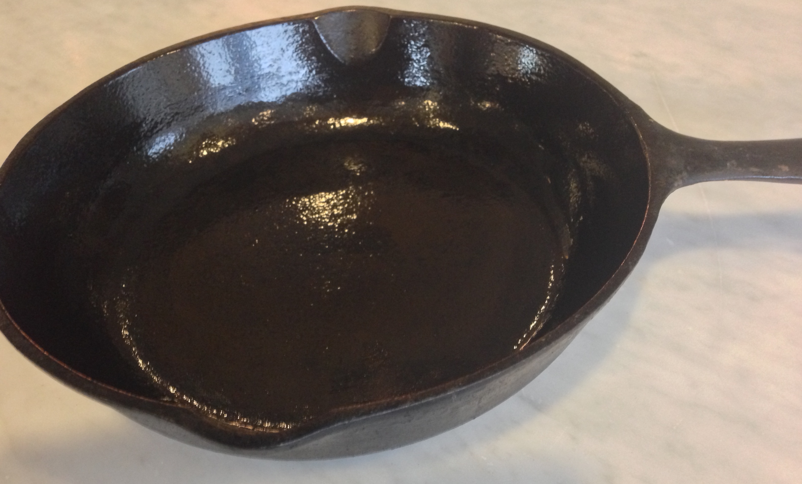 cast_iron_with_oil_finished