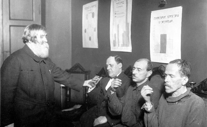 Лечение алкоголизма гипнозом, 1927 год, Ленинград, СССР